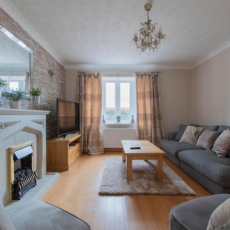 Vila Thorn House A Beautiful Large House In Witney Exteriér fotografie