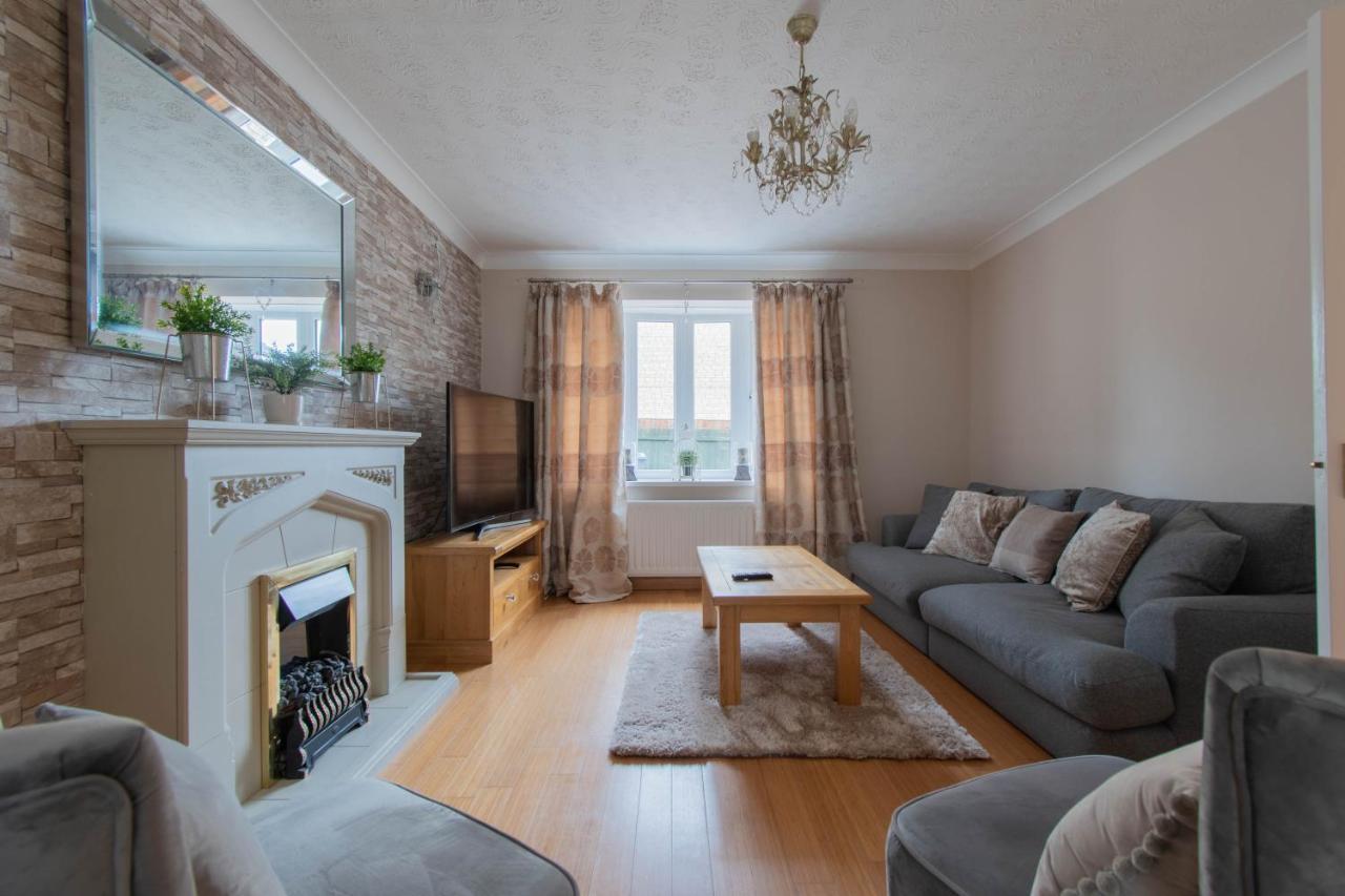 Vila Thorn House A Beautiful Large House In Witney Exteriér fotografie