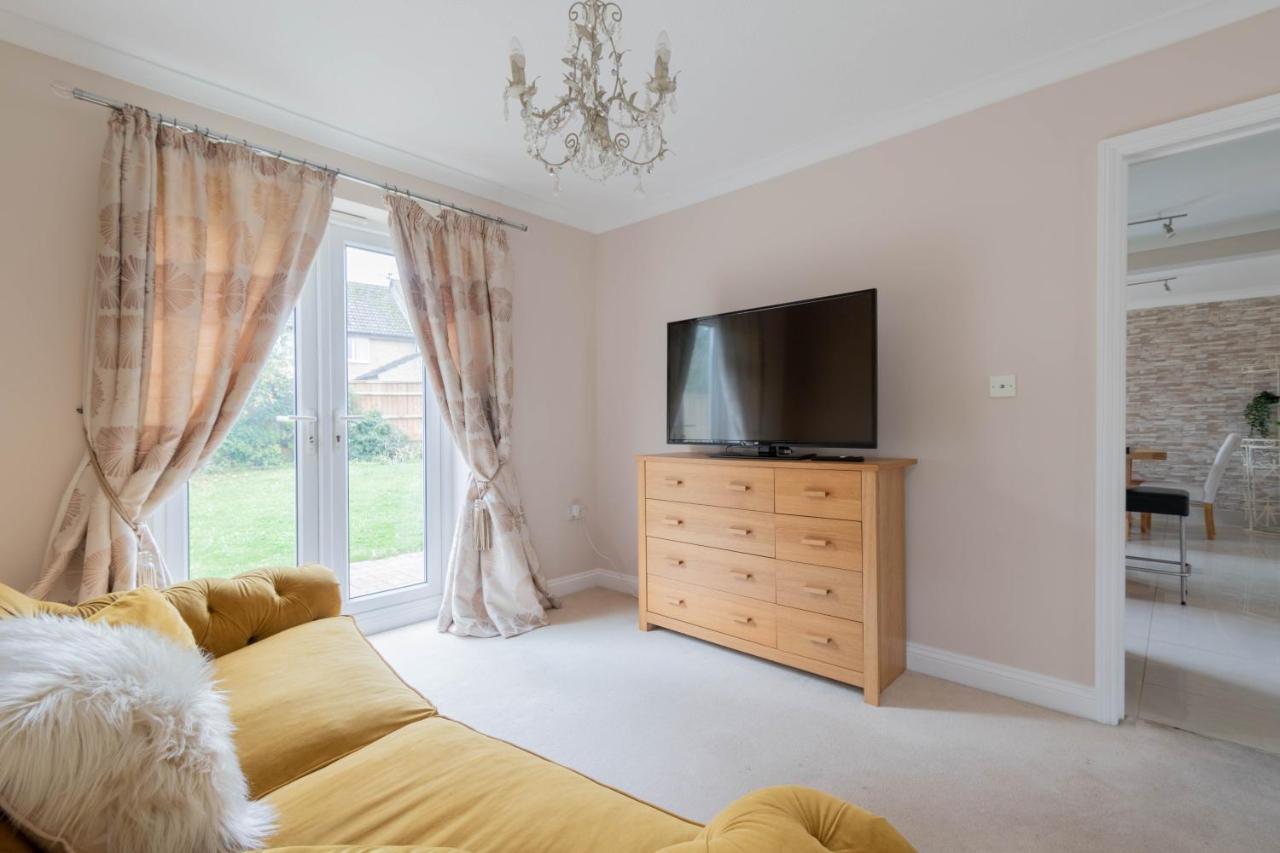 Vila Thorn House A Beautiful Large House In Witney Exteriér fotografie